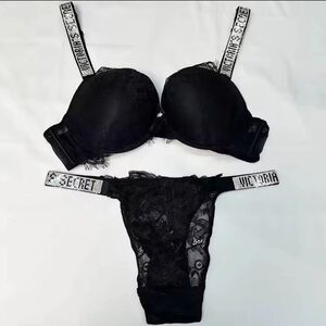 Women's Black Lace Intimates Set